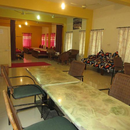 Kstdc Hotel Mayura Velapuri Belur Exterior photo